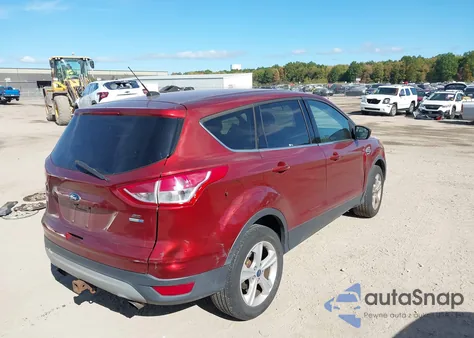 2015 Ford Escape Se z USA, uszkodzony, nr VIN 1FMCU9G92FUA75614